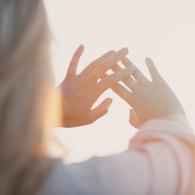Lerne Reiki mit Pia Marlen Ausbildung Reiki Grad 1, Online Kurs, Lerne Reiki ganz einfach und intuitiv